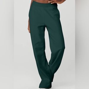 Alo yoga high-waist straight leg sweatpants - M - green